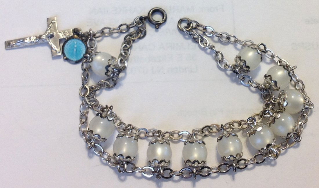 Estate vintage sterling silver religious charm bracelet (1 of 3)