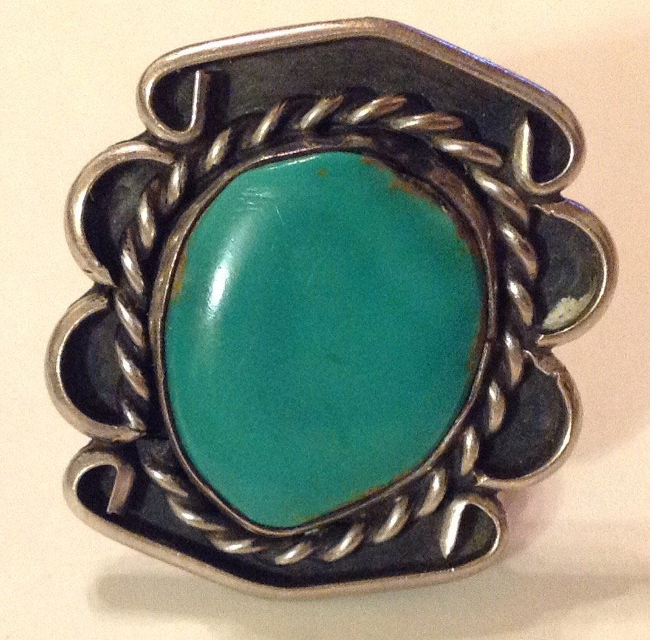 Estate native old pawn large sterling turquoise ring (1 of 3)