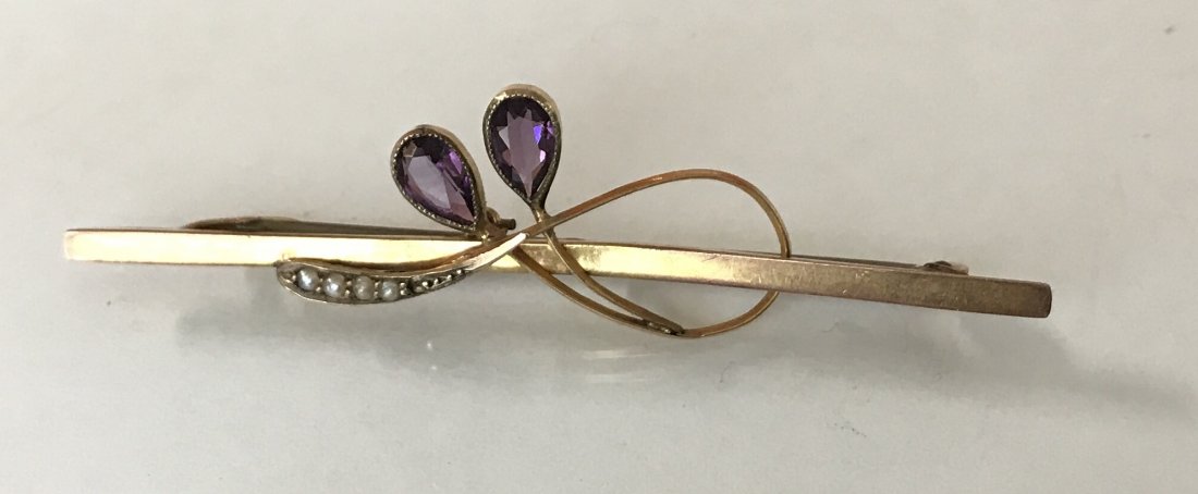Estate victorian 9 ct. gold amethyst bar brooch (1 of 3)