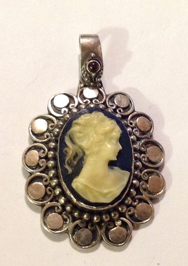 Estate antique sterling gemstone cameo brooch (R) (1 of 3)