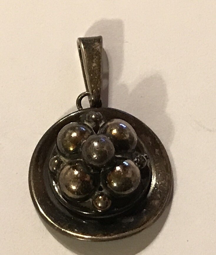 Estate Old sterling silver grape cluster pendant (R) (1 of 4)
