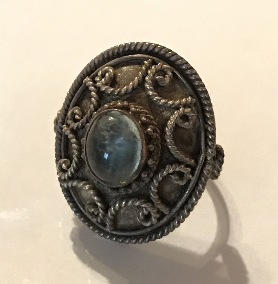 estate old large sterling moonstone cocktail ring (1 of 3)
