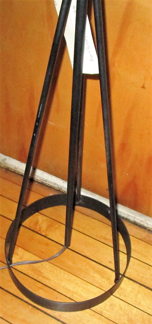 1960''s iron Standing Lamp with shade (1 of 3)