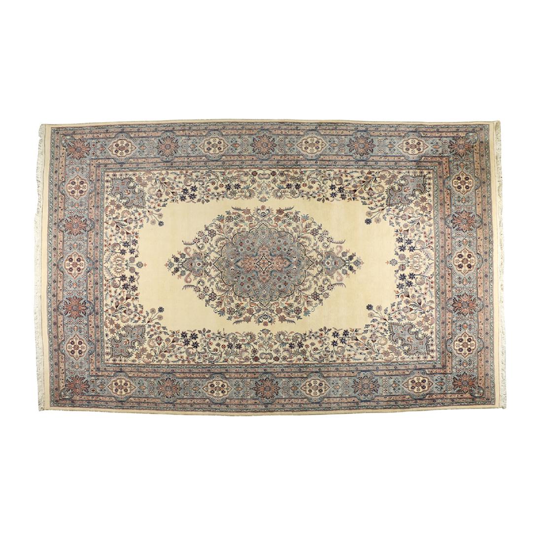 Handmade Kashmir Rug, India (1 of 8)