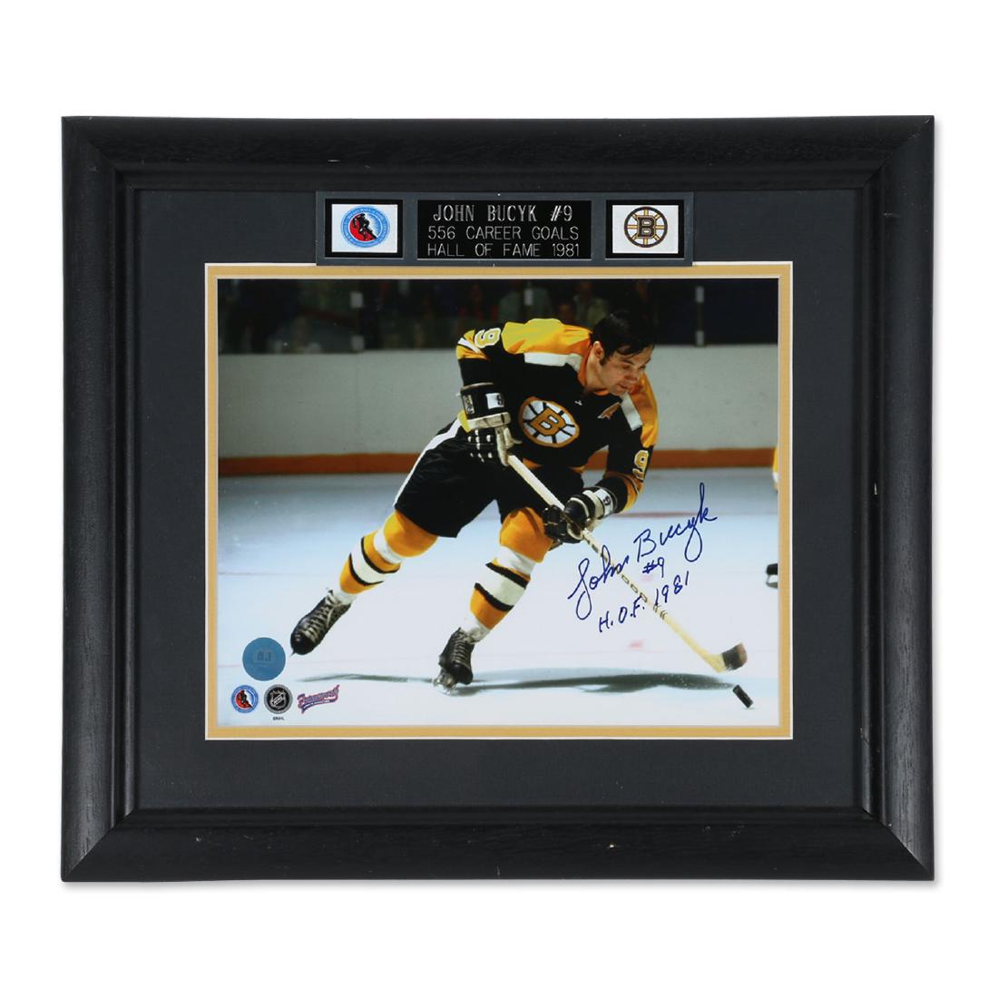John Bucyk Signed Bruins Picture (1 of 7)