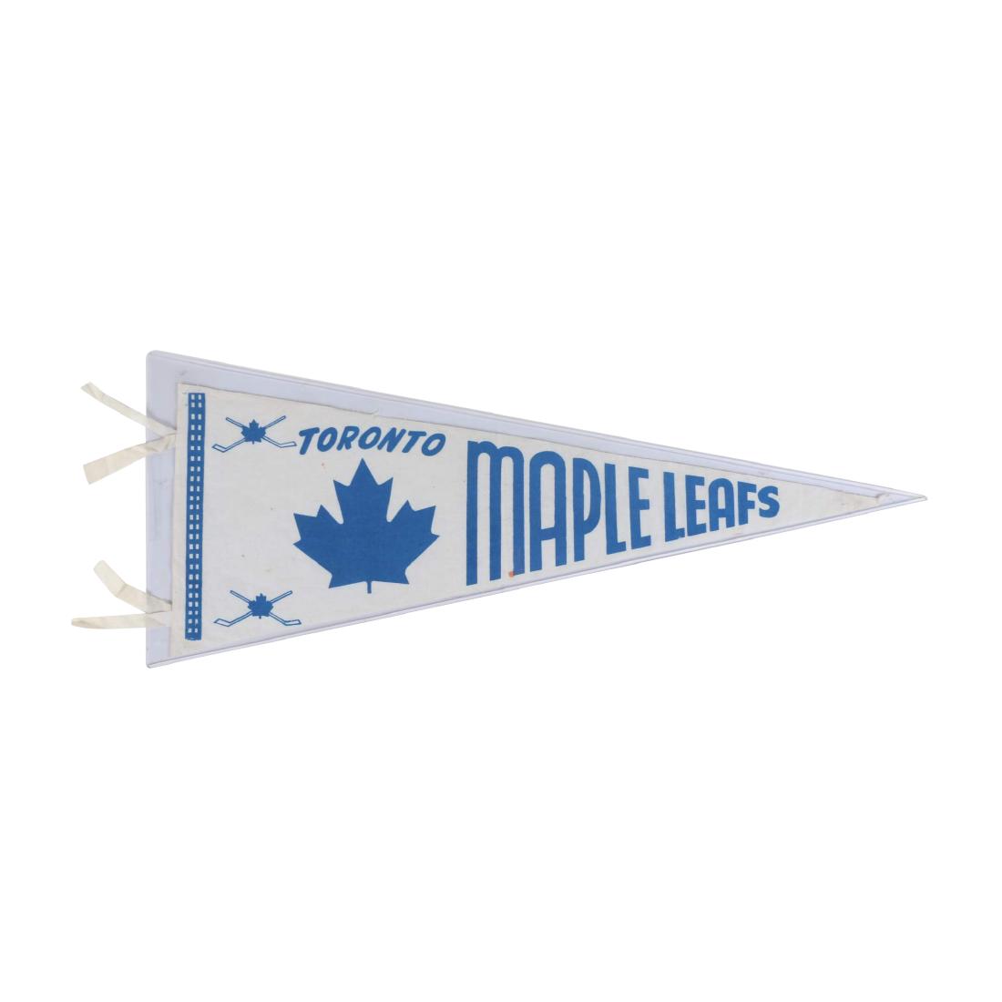 Toronto Maple Leafs Pennant: 29" x 11"