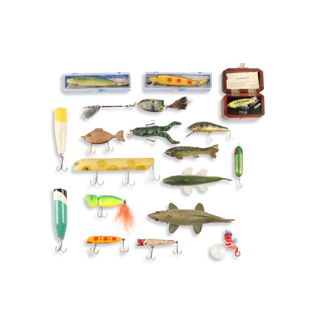 Folk and Contemporary Fishing Lures: Unknown, North America. Material: Wood. Quantity: 18. Grade: VG. 2.5" - 7" Est. $150-200.