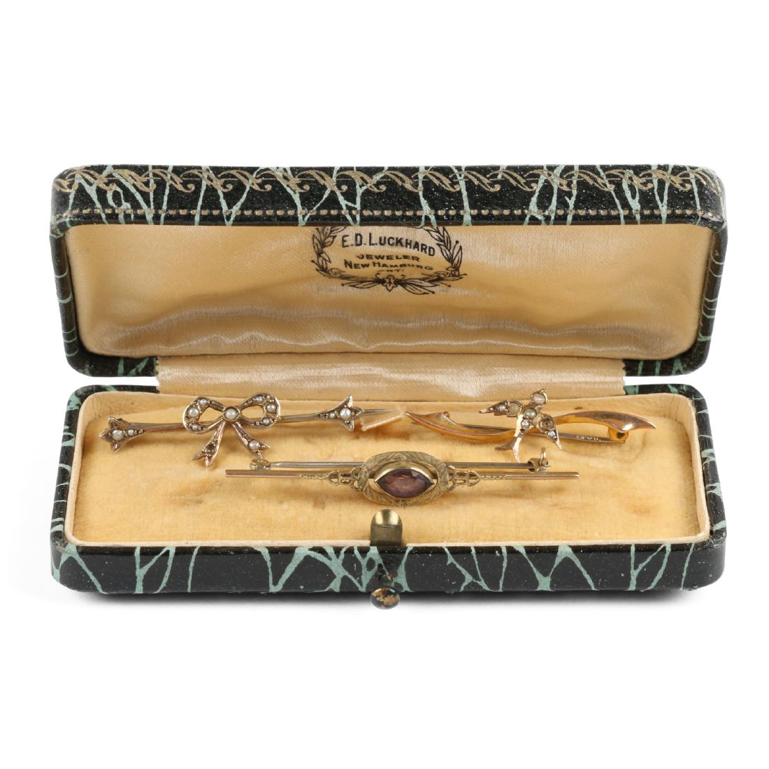 A Pair 9K-10K, Amethyst & Pearl Tie Pins (1 of 13)