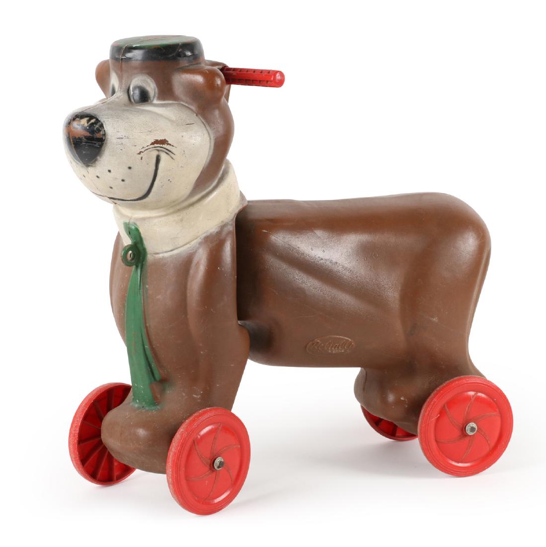 Reliable "Yogi Bear" Ride-on Toy (1 of 8)
