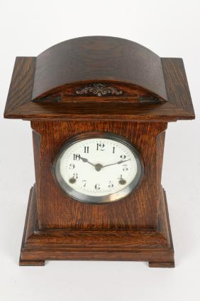 Pequegnat “Milton” Shelf Clock