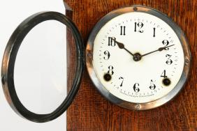 Pequegnat “Milton” Shelf Clock