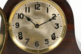 Pequegnat “Vogue” Shelf Clock