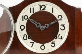 Pequegnat “Chester” Shelf Clock