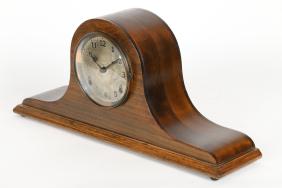Pequegnat “Dandy” Shelf Clock