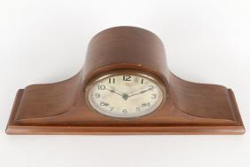 Pequegnat “Delight”Shelf Clock