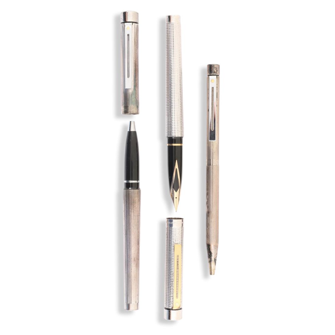 Sheaffer Targa Set & Fountain Pen (1 of 11)