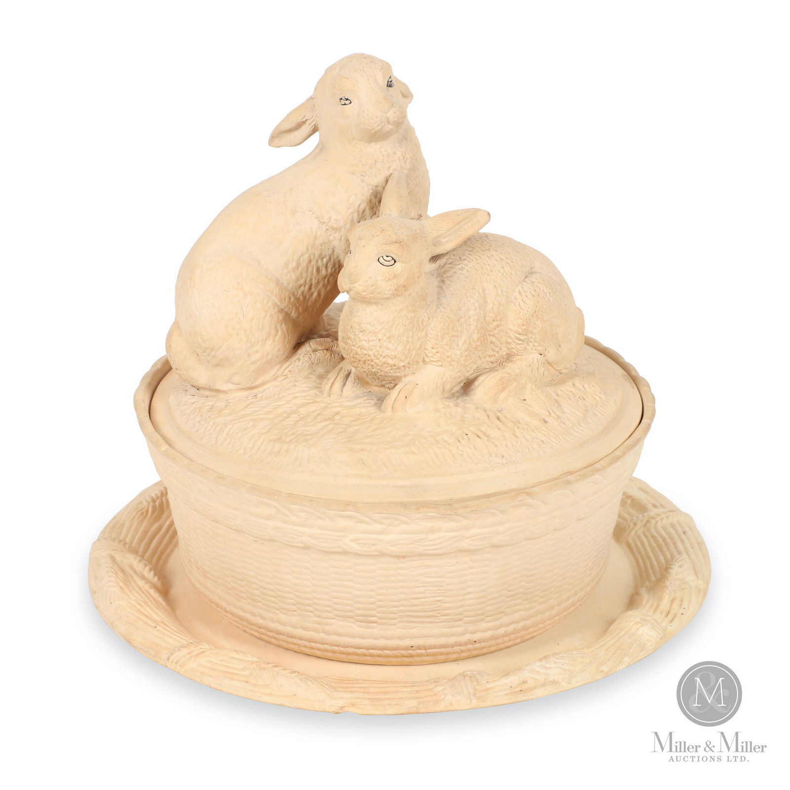 Rabbits Caneware Game Pie Dish (1 of 10)