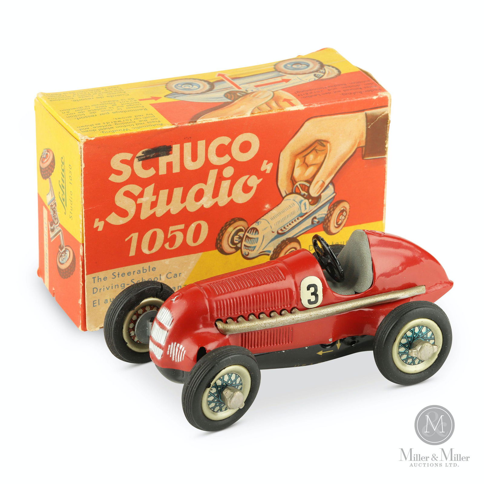 Schuco, Studio 1050 Wind-up Race Car (1 of 15)