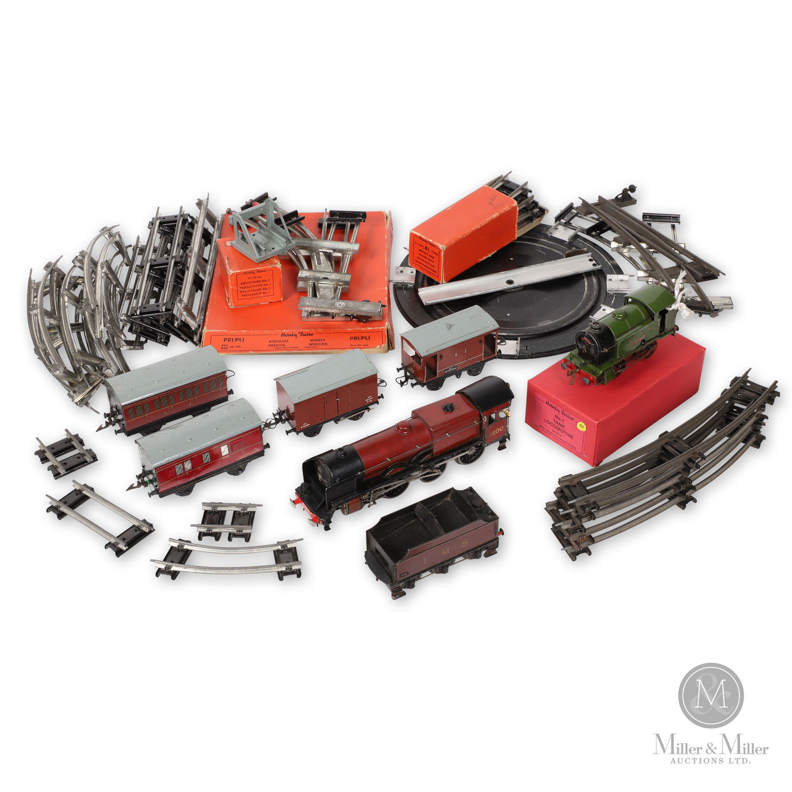 Hornby, "O" Gauge Toy Train Set (1 of 14)