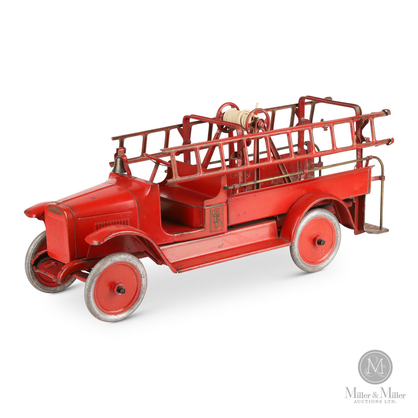 Buddy "L" Pressed Steel Ladder Truck (1 of 8)