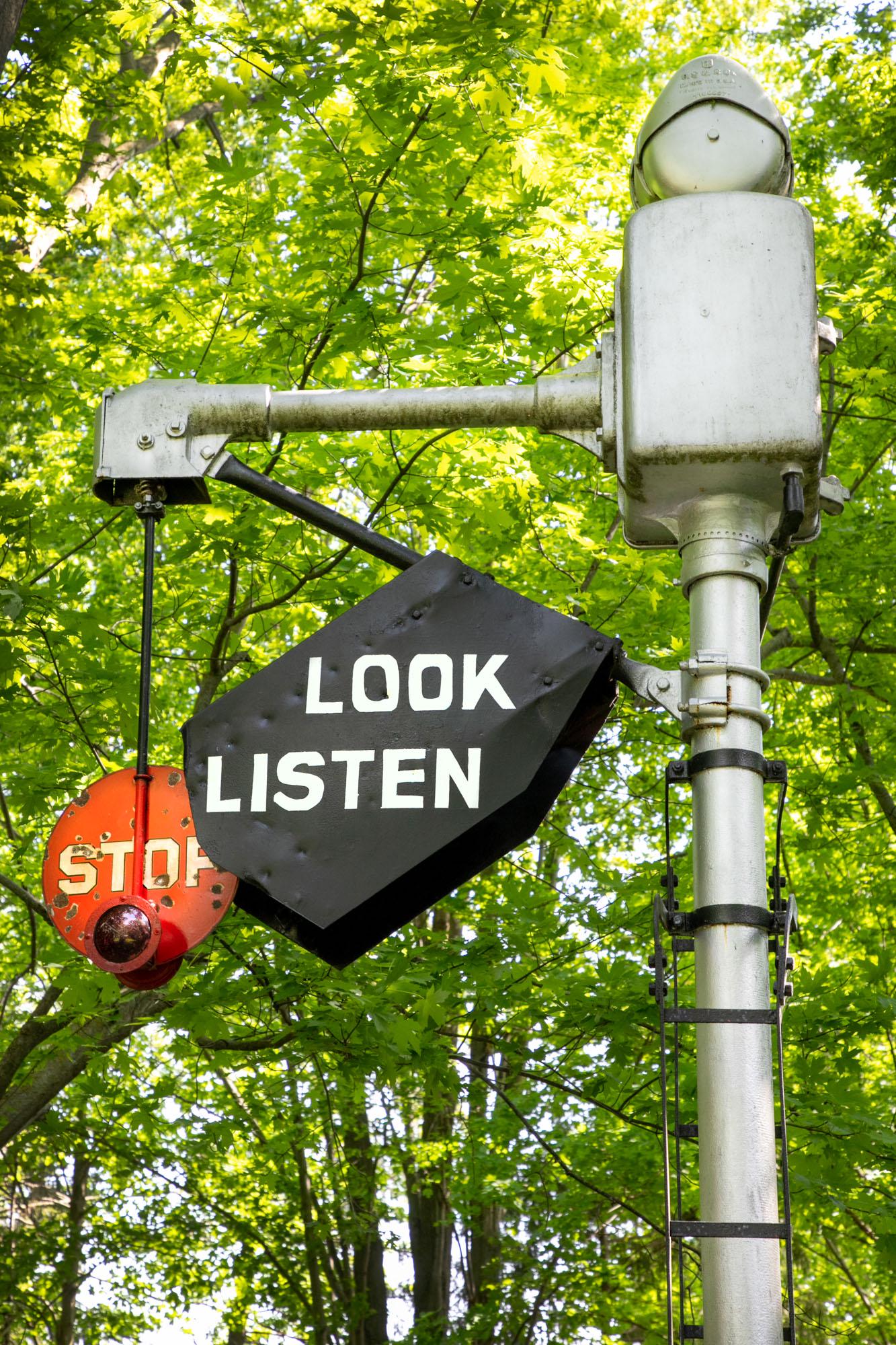 Wig Wag Railroad Crossing Signal (1 of 10)