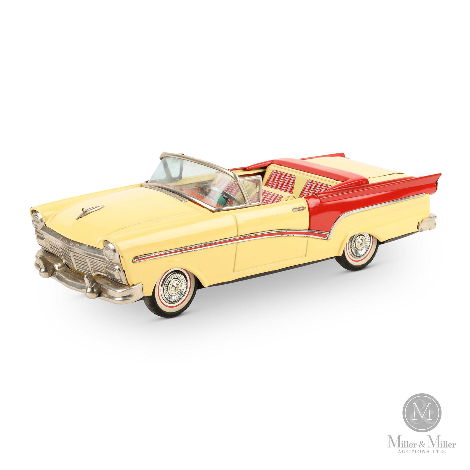 Bandai 1956 Ford Fairlane 500 Sunliner (1 of 10)
