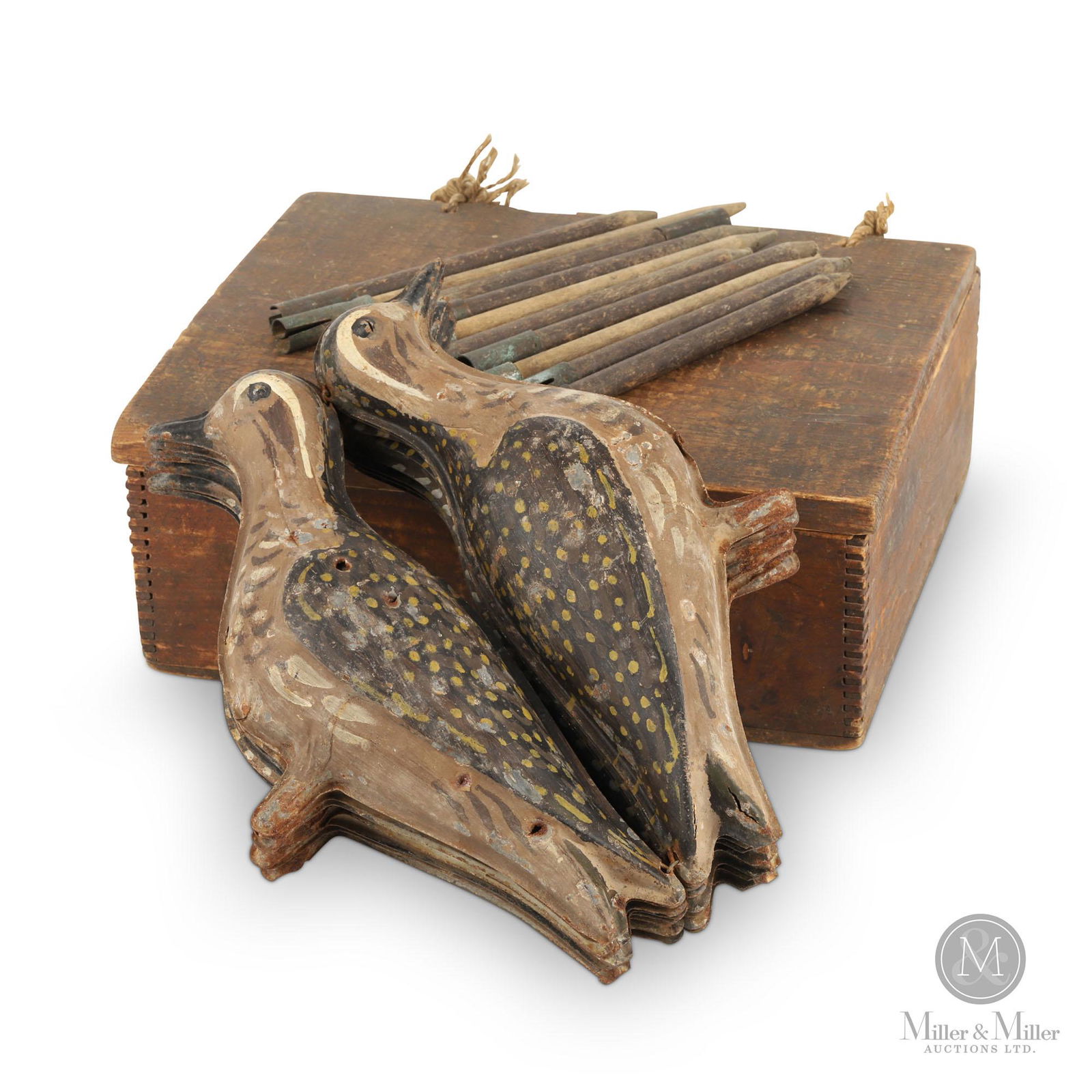 Cased Set of Plover Shorebird Decoys (1 of 13)
