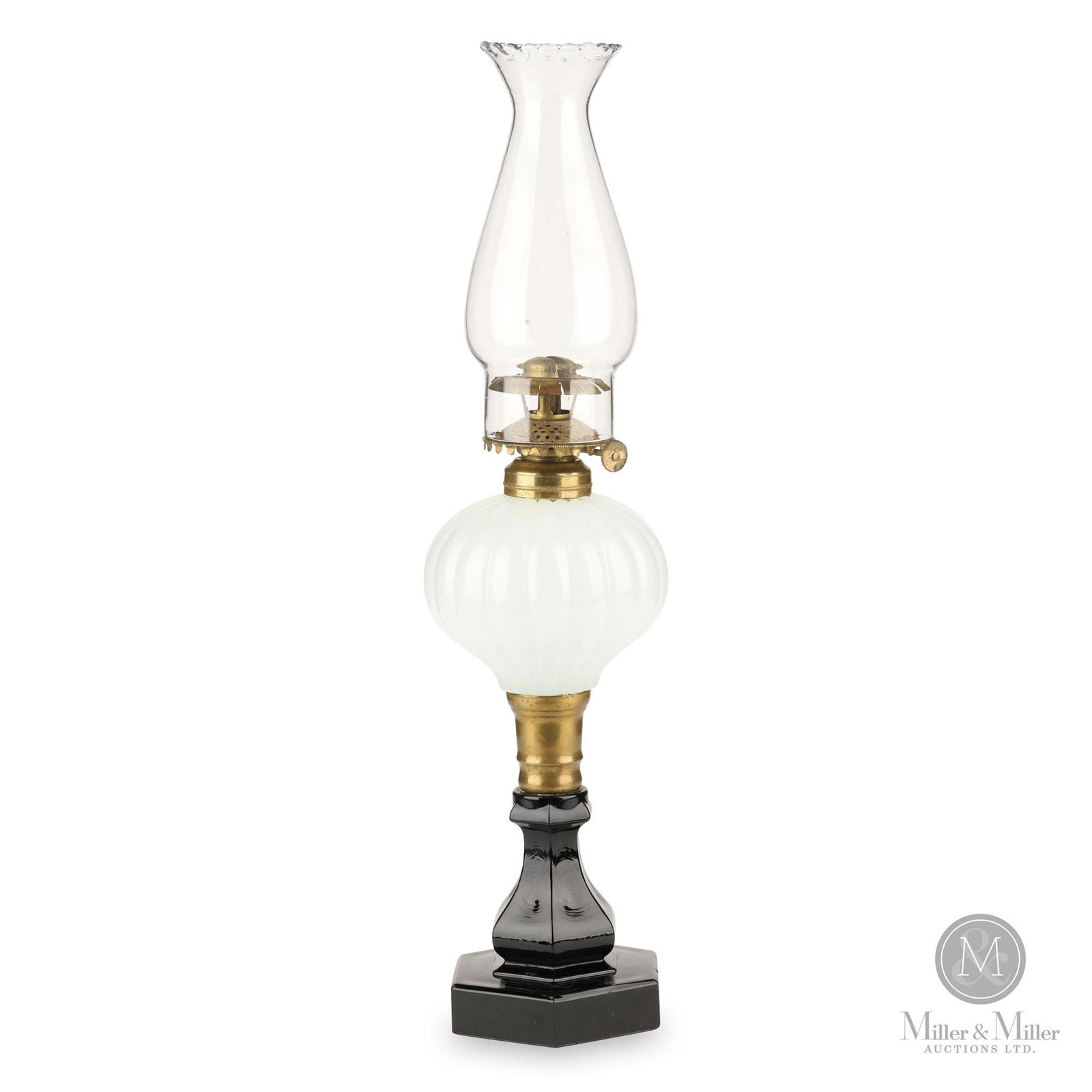 Opaline Melon Kerosene Stand Lamp (1 of 13)