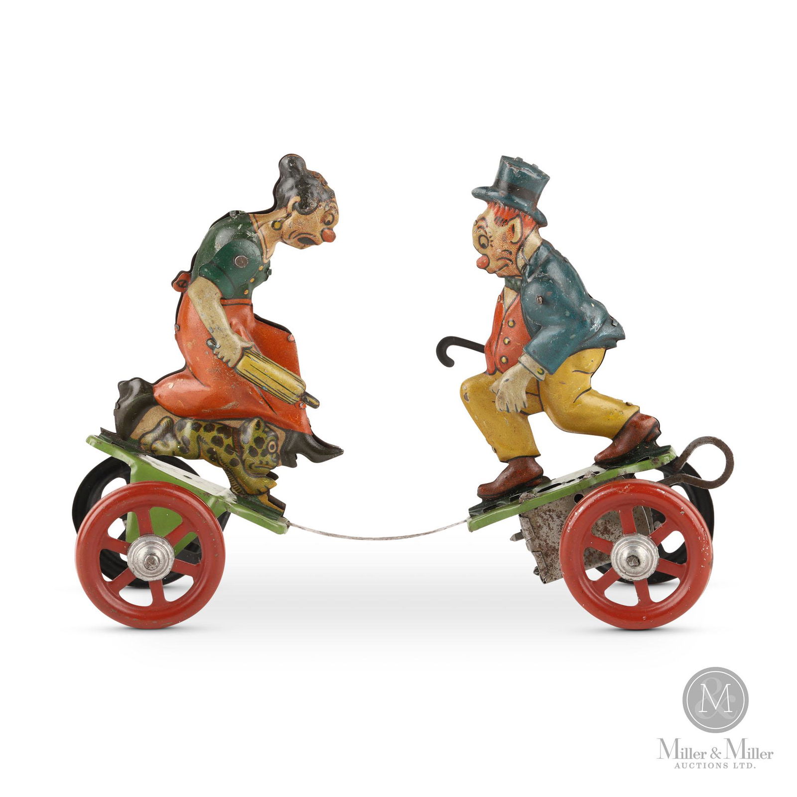 Nifty Maggie and Jiggs Fighting Toy (1 of 6)