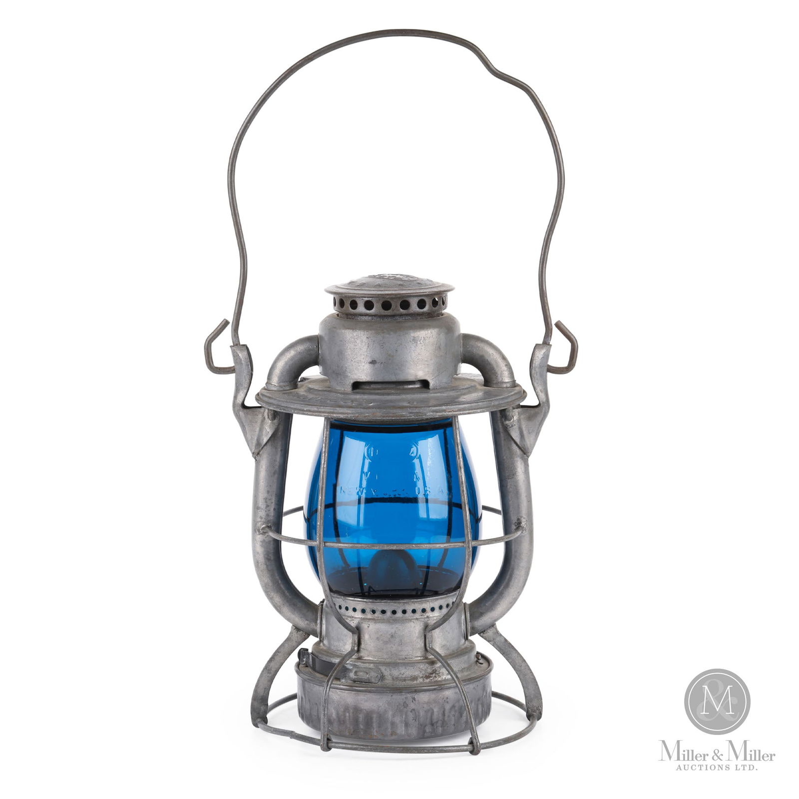 Dietz Central Vermont Railway Brakeman's Lantern (1 of 11)