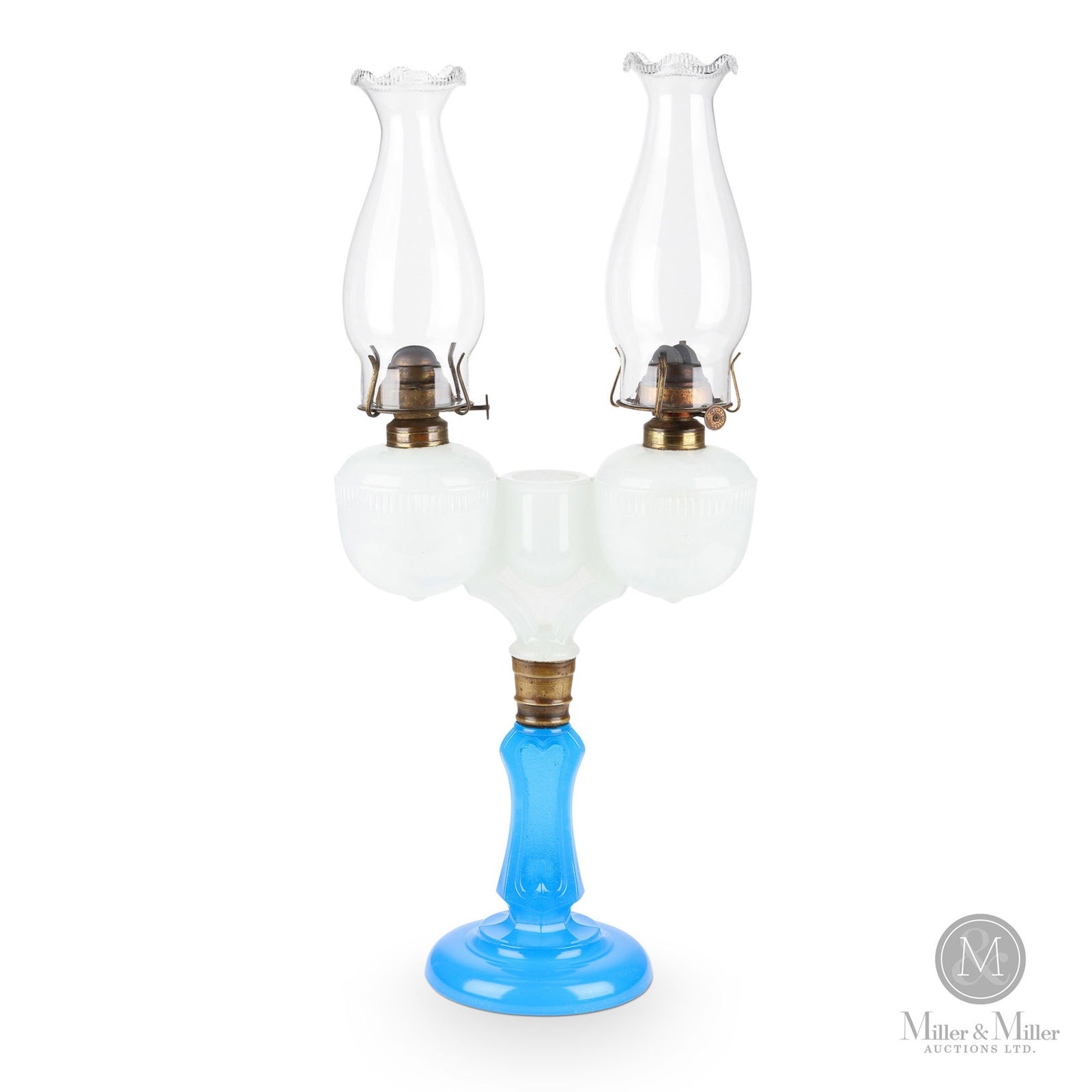 Ripley & Co. "Wedding" Double Fount Kerosene Lamp (1 of 13)