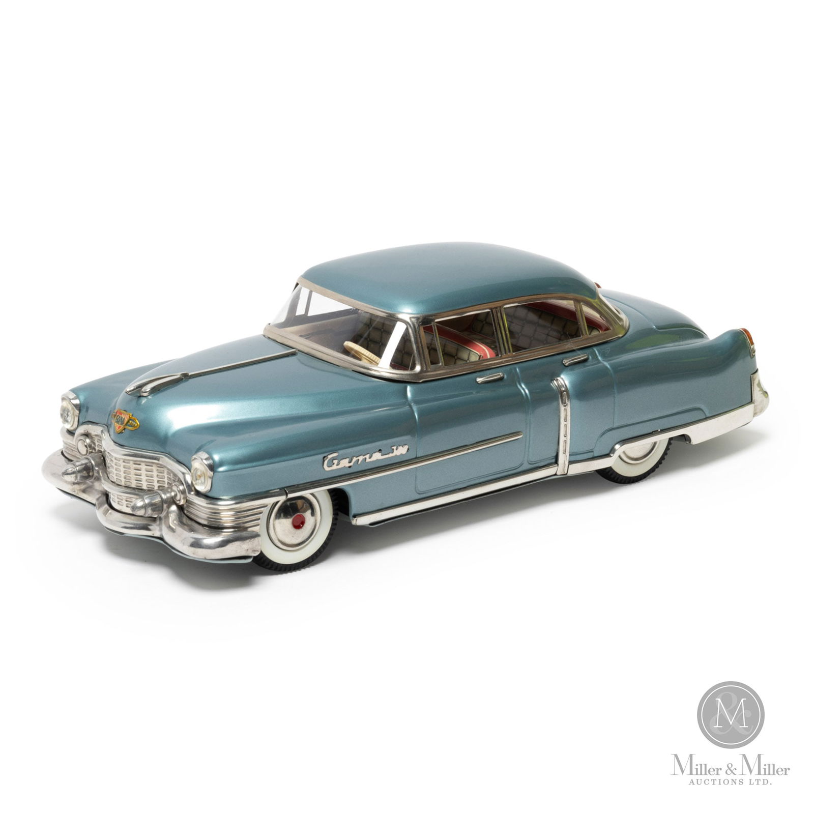 Gama 300 Light Metallic Blue Cadillac (1 of 9)