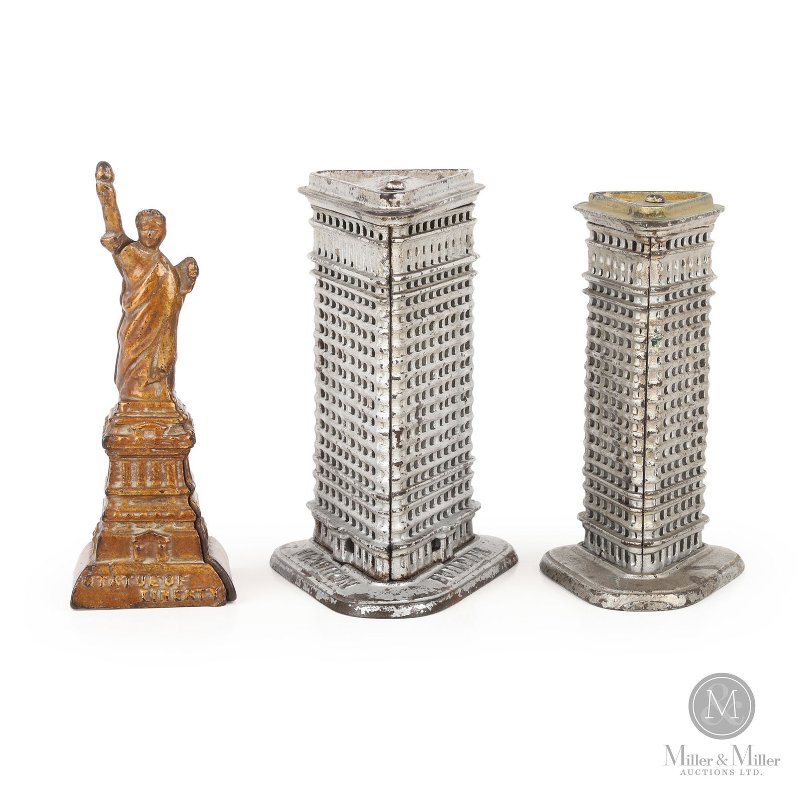 Statue of Liberty and Flatiron Building Still Banks (1 of 8)