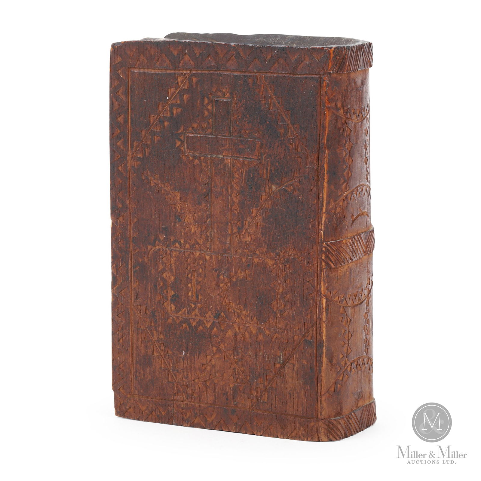 Spruce Gum Box with Surface (1 of 8)