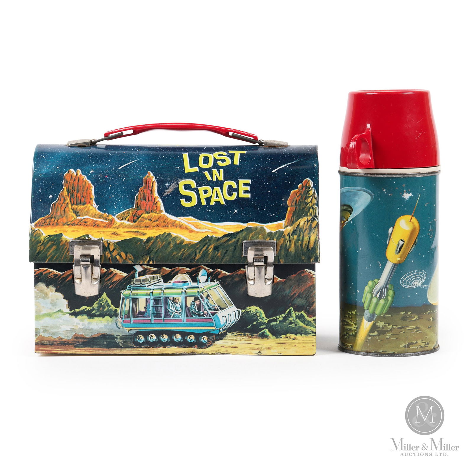 Lost in Space Domed Lunch Box (1967) With Thermos (1 of 9)