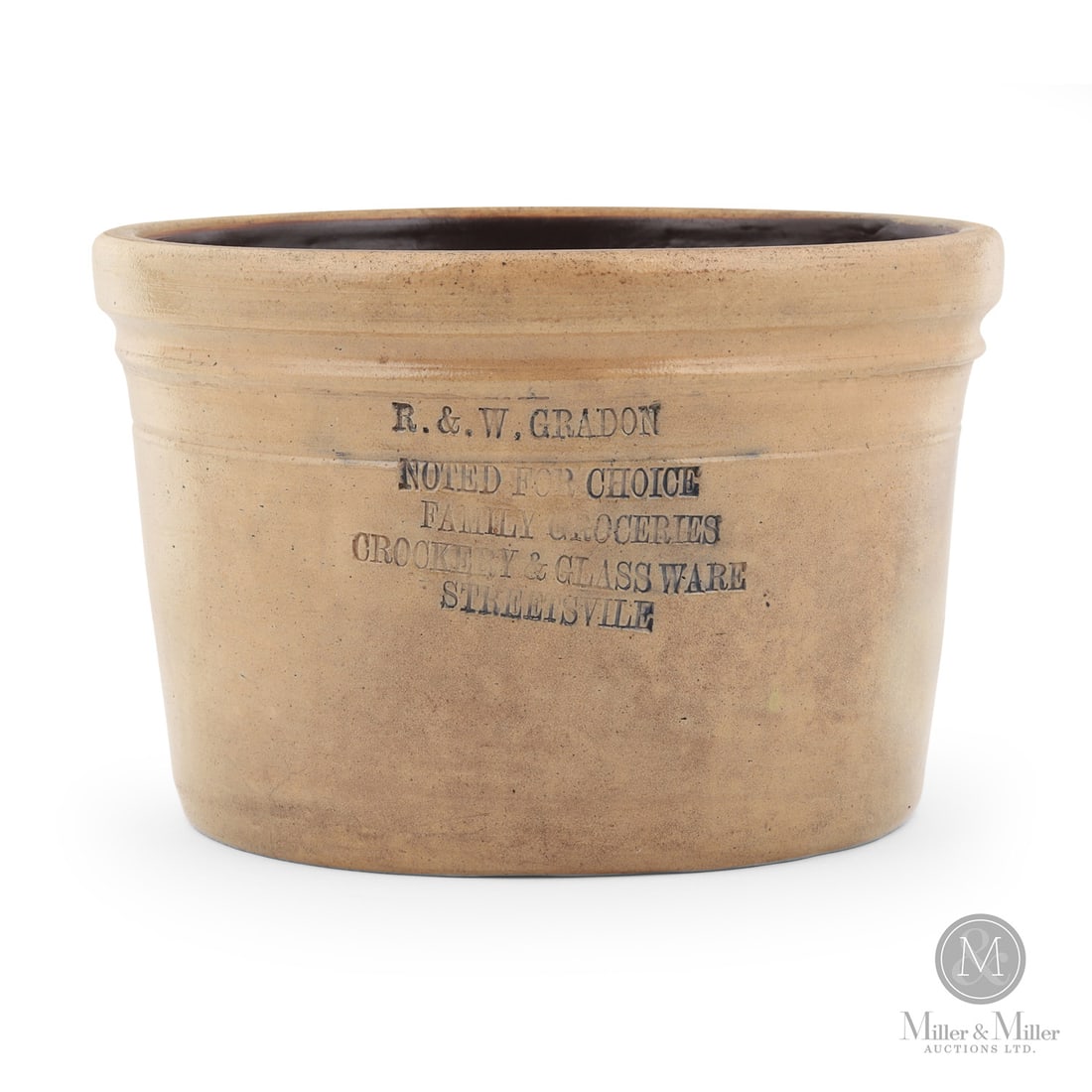 Gradon, Streetsville Bowl: Canadian. 1880-1890. R&W Gradon small bowl from Streetsville, Ontario. A scarce form, seldom found marked. Impressive five lines of writing.Size6.25" x 9.5" (top diameter).ConditionGood condition.