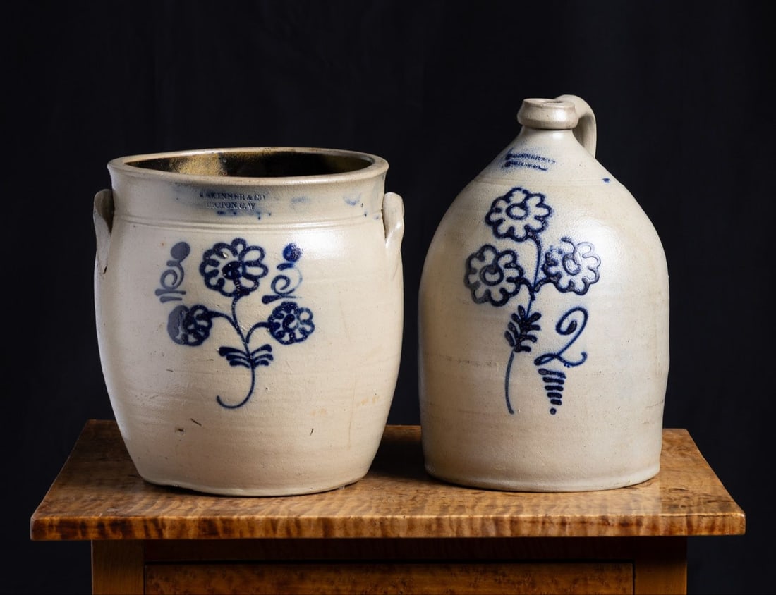 Pair of Skinner & Co Picton CW Crocks - 2