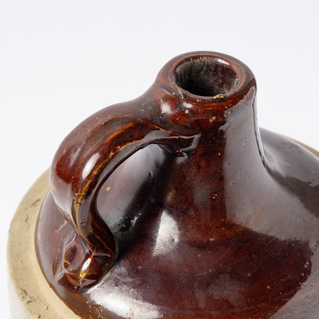 Gold Coin Liquor Co., Moose Jaw Pair - 5