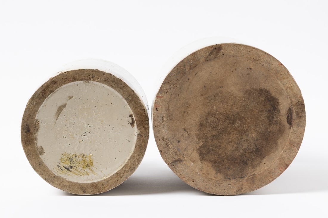 Pair of Manitoba Jugs. - 10