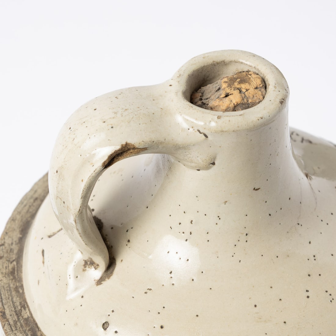 Pair of Manitoba Jugs. - 5