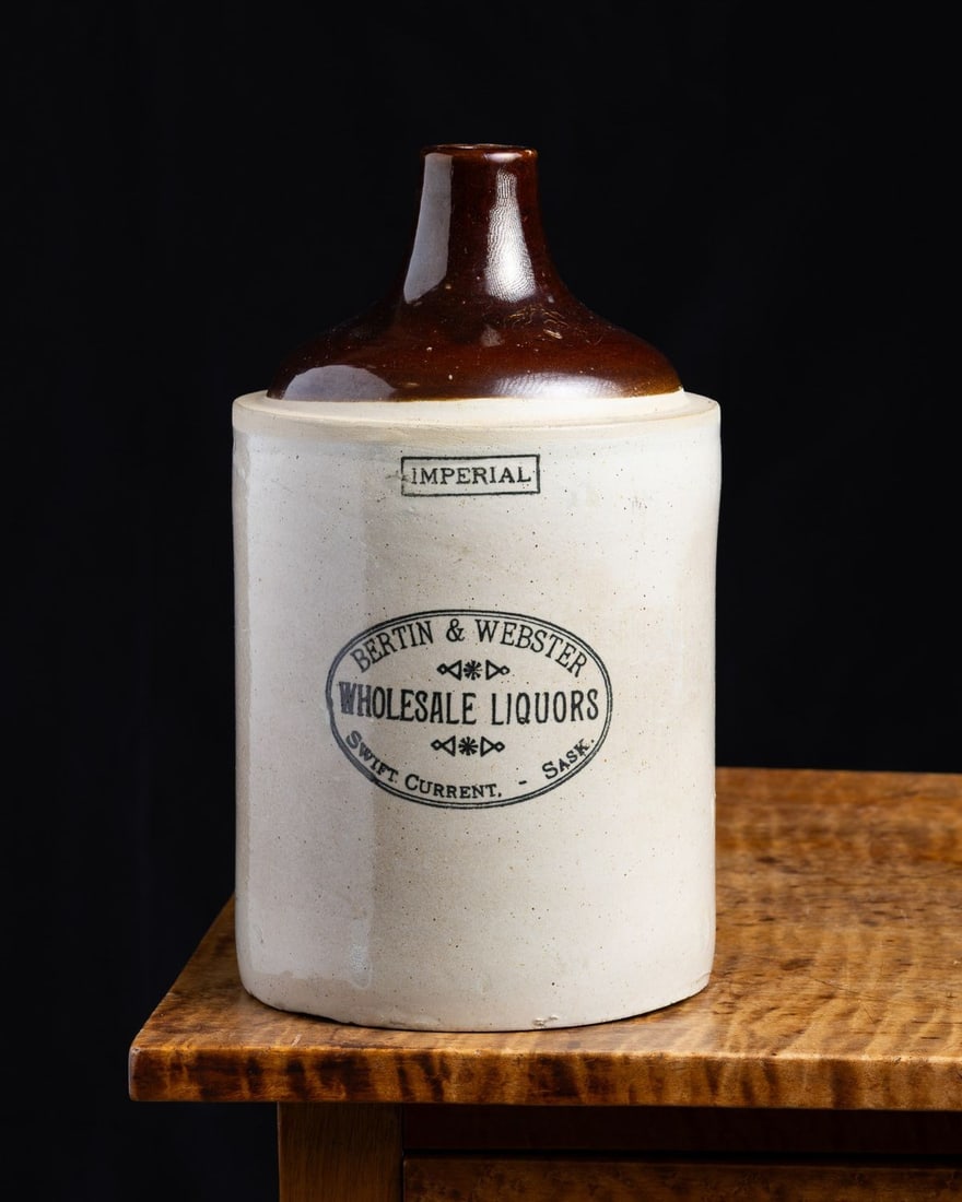 Bertin & Webster, Swift Current 2 Gal Jug - 2