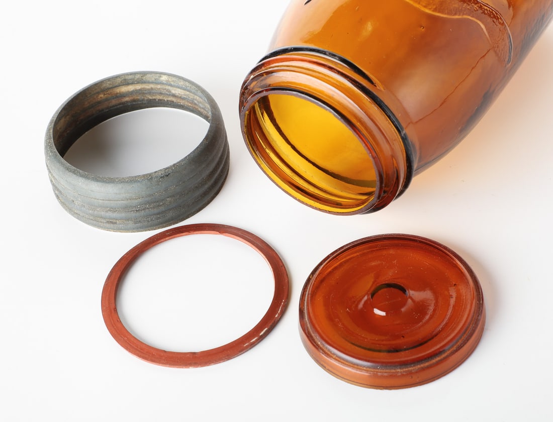 Amber Beaver Quart Fruit Jar - 4
