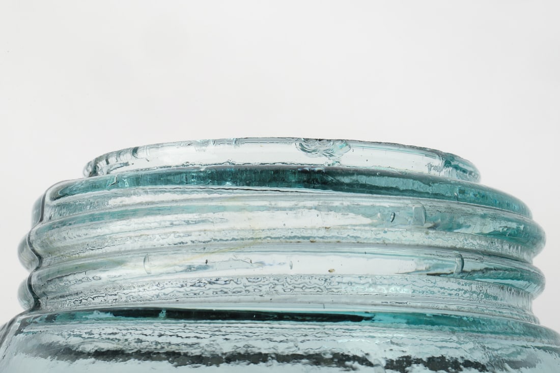 Canada Compass 1/2 Gal Fruit Jar - 8