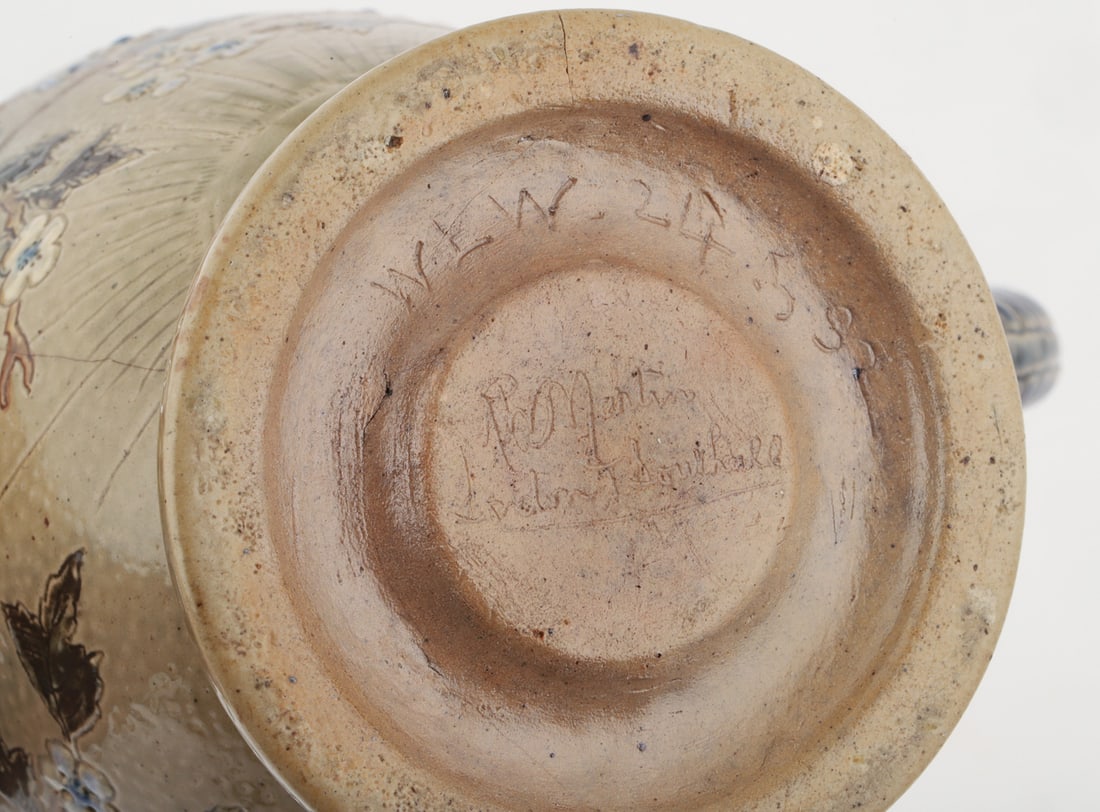 Martin Brothers Birds Tea Pot - 9