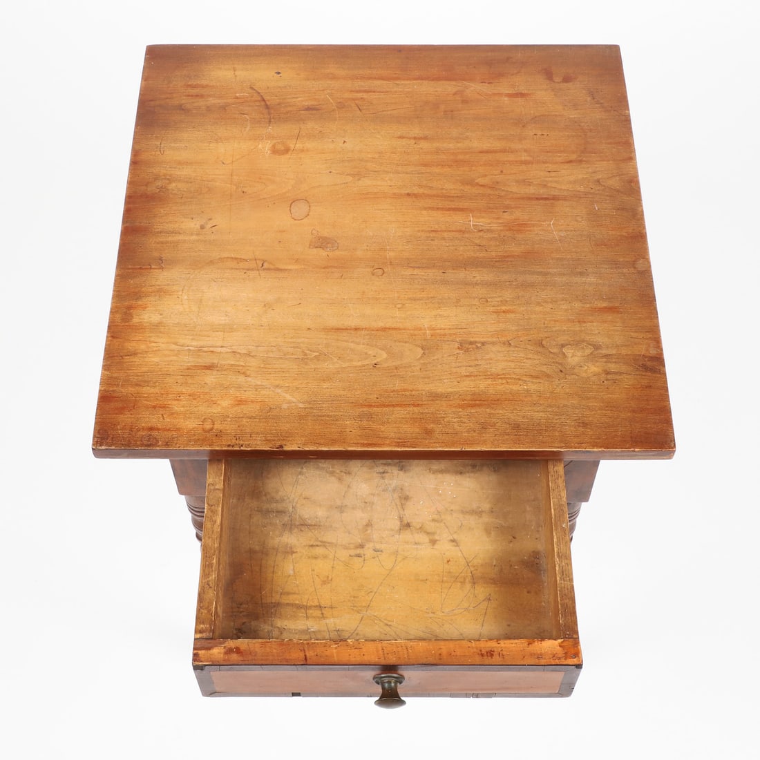 "Pain" Rope Leg Table - 6