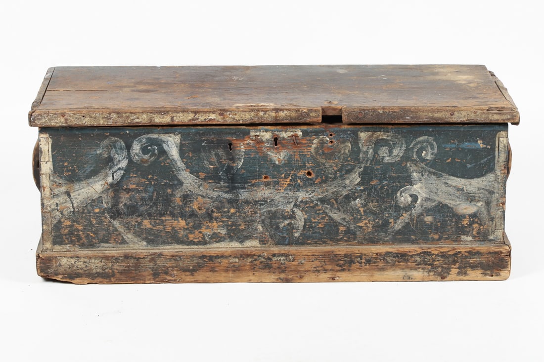Painted Sailor's Chest - 2