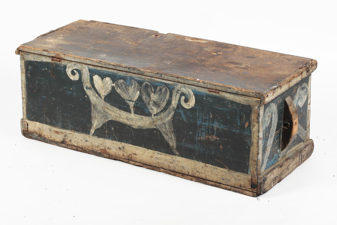 Painted Sailor's Chest - 4