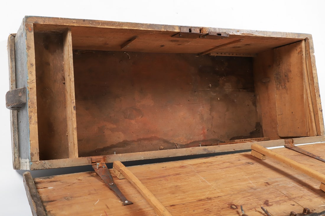 Painted Sailor's Chest - 7