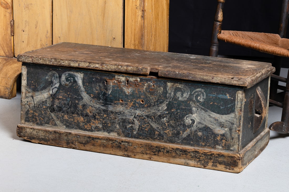 Painted Sailor's Chest - 8