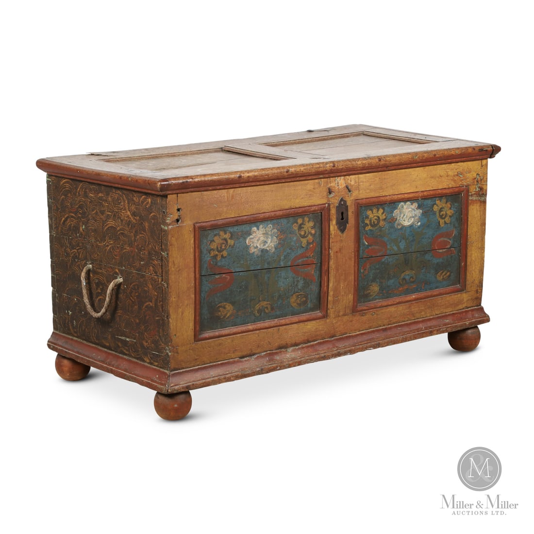 Early Painted Settler's Chest (1 of 12)